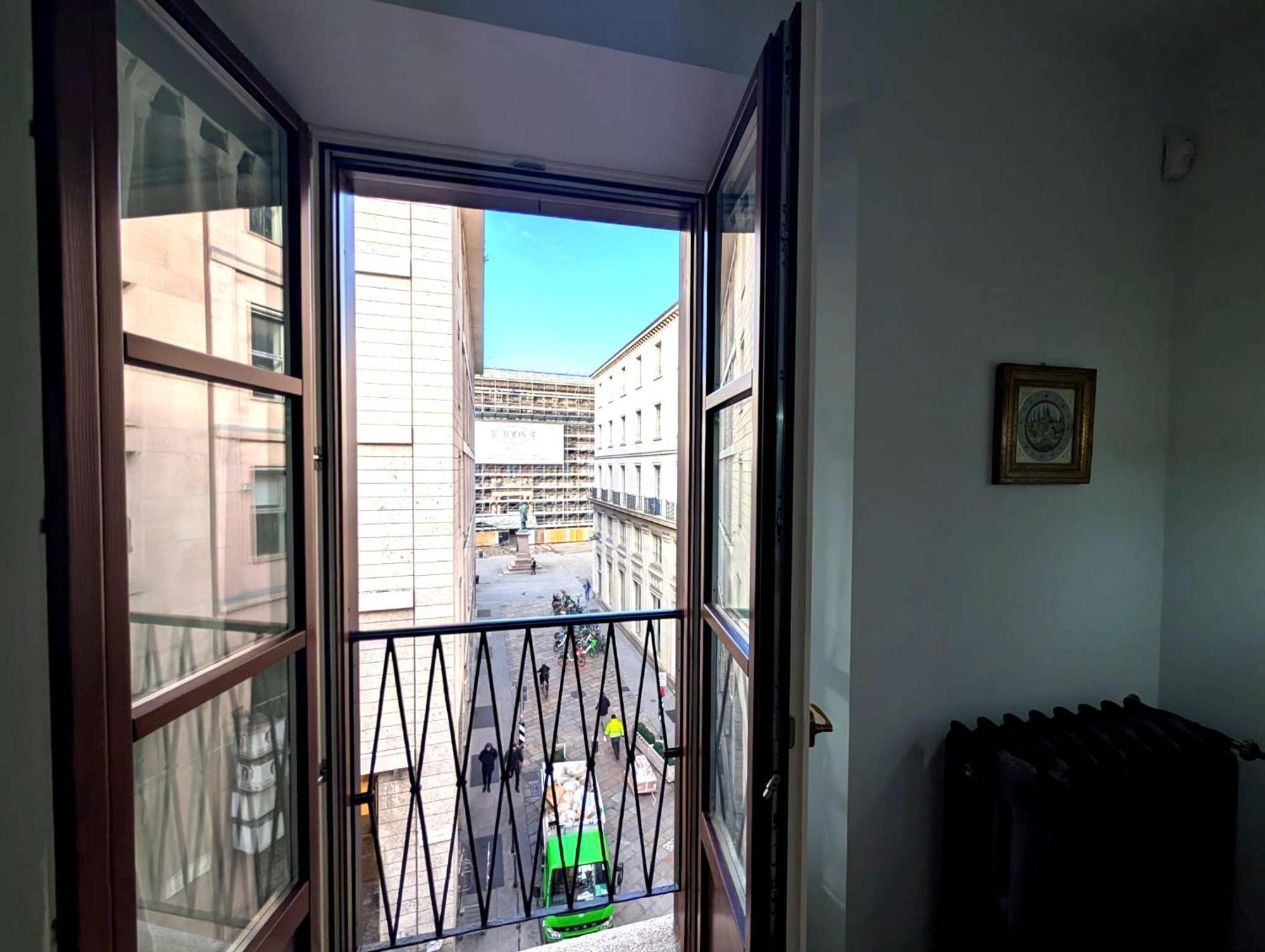 Hbhall Duomo Suite, Milan